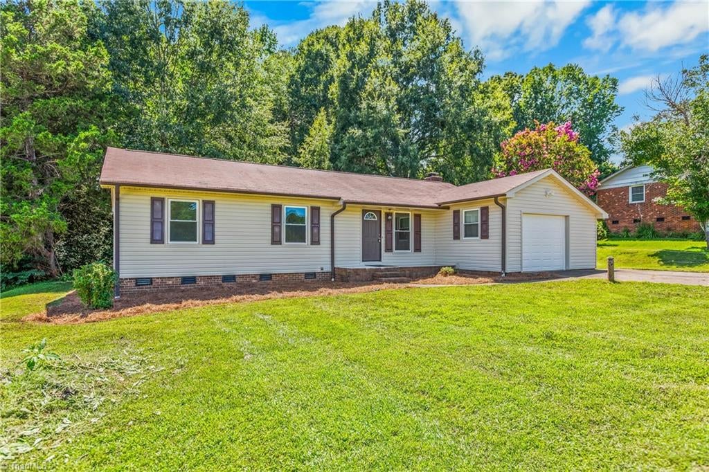 3913 Enterprise Road, Lexington, NC, 27295