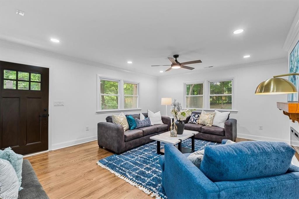 516 Willowbrook Drive, Greensboro, North Carolina image 11