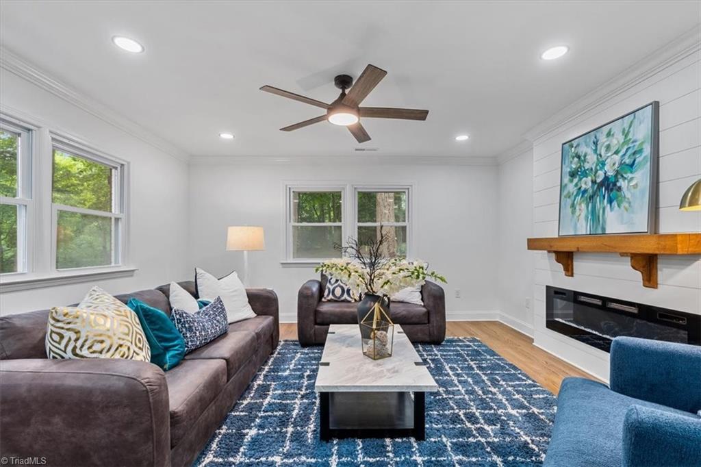 516 Willowbrook Drive, Greensboro, North Carolina image 10