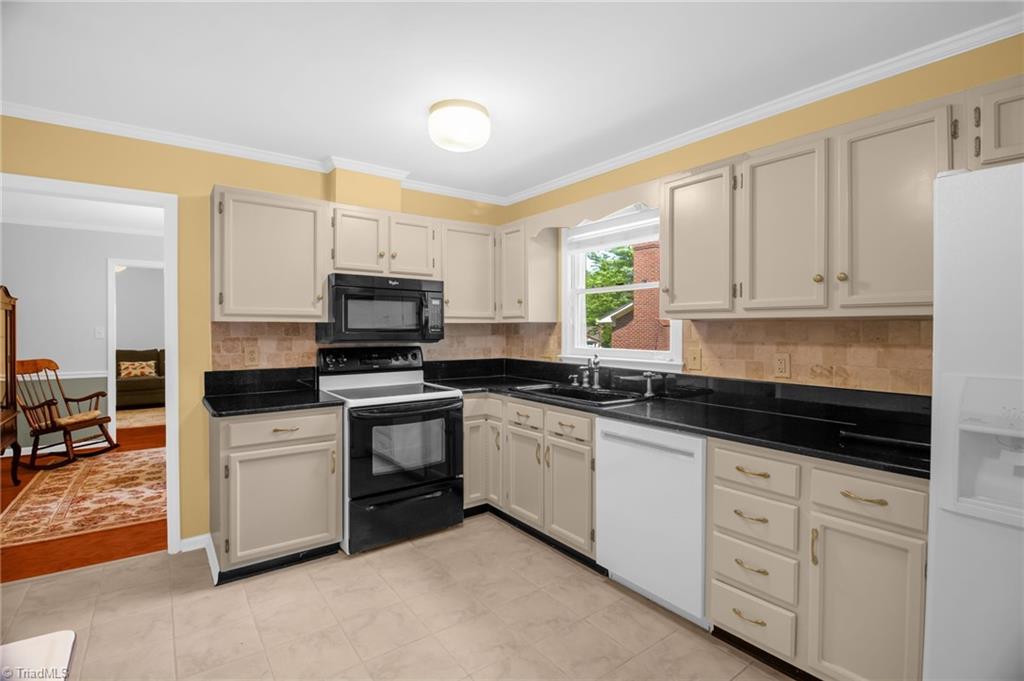 9 Prairie Trail #D, Greensboro, North Carolina image 16