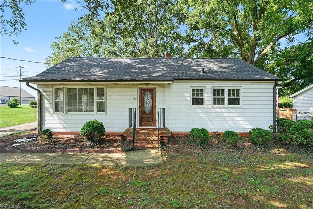 Photo of 418 Felts Drive, King, NC 27021 (MLS # 1231480)