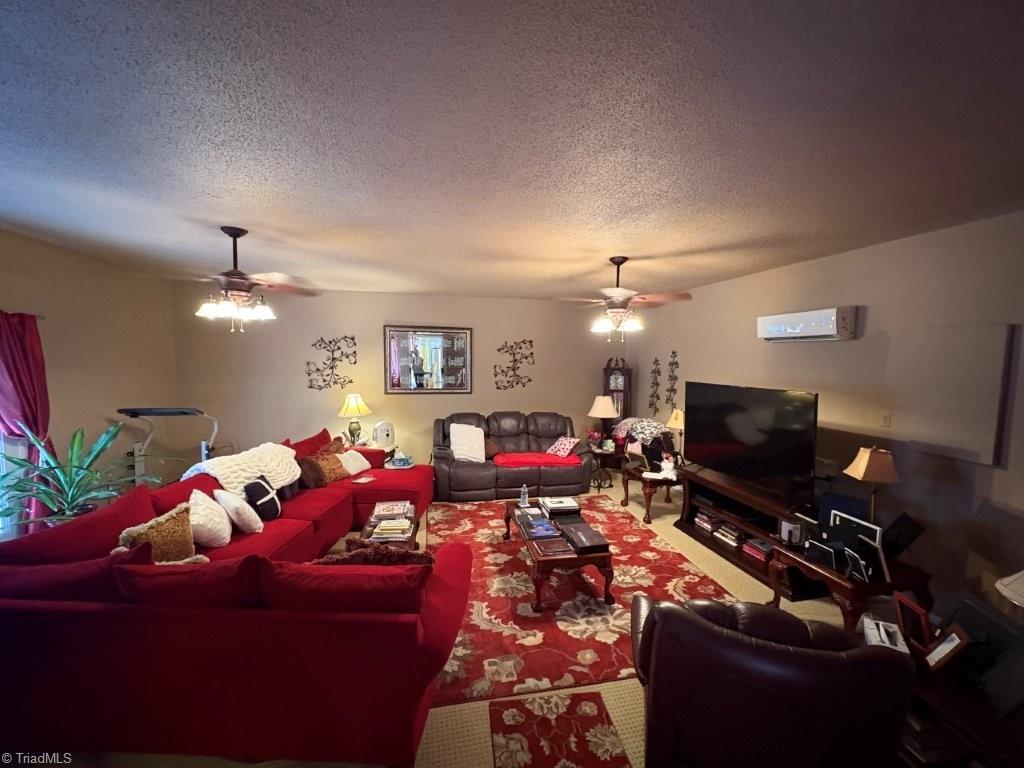 976 Fishing Creek Road, Wilkesboro, North Carolina image 30