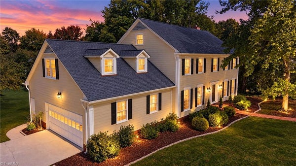 412 HOBBS RD, GREENSBORO, NC 27403 - Image a96eff2c6dcd8da8a1f8e6039aa42aae/2966049329