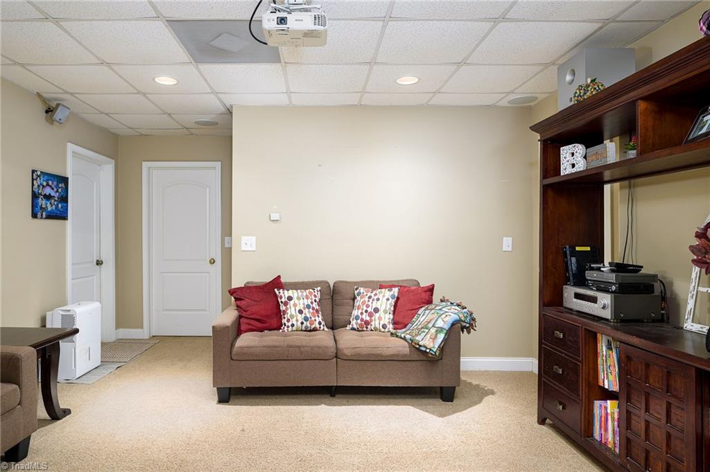 318 Hickory Hills Lane, Lexington, North Carolina image 15