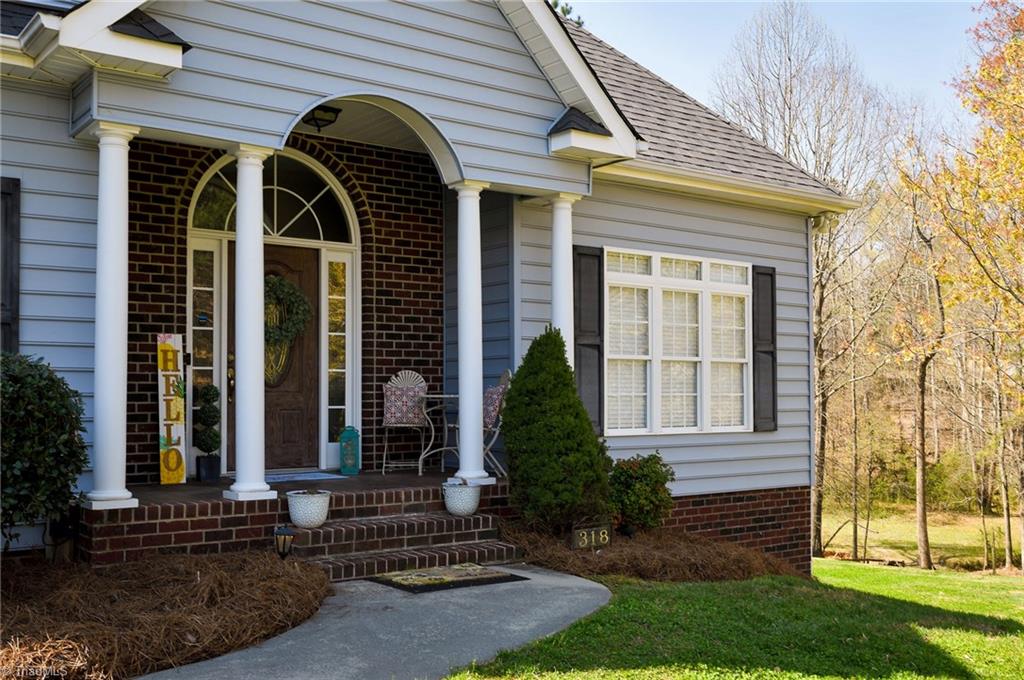 318 Hickory Hills Lane, Lexington, North Carolina image 2