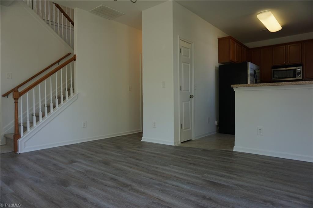 Photo 17 of 50 of 5905 Hollow Wood Court townhome