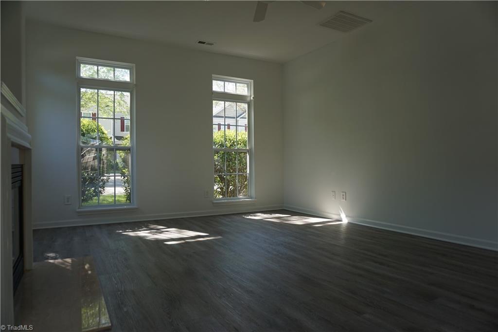 Photo 9 of 50 of 5905 Hollow Wood Court townhome