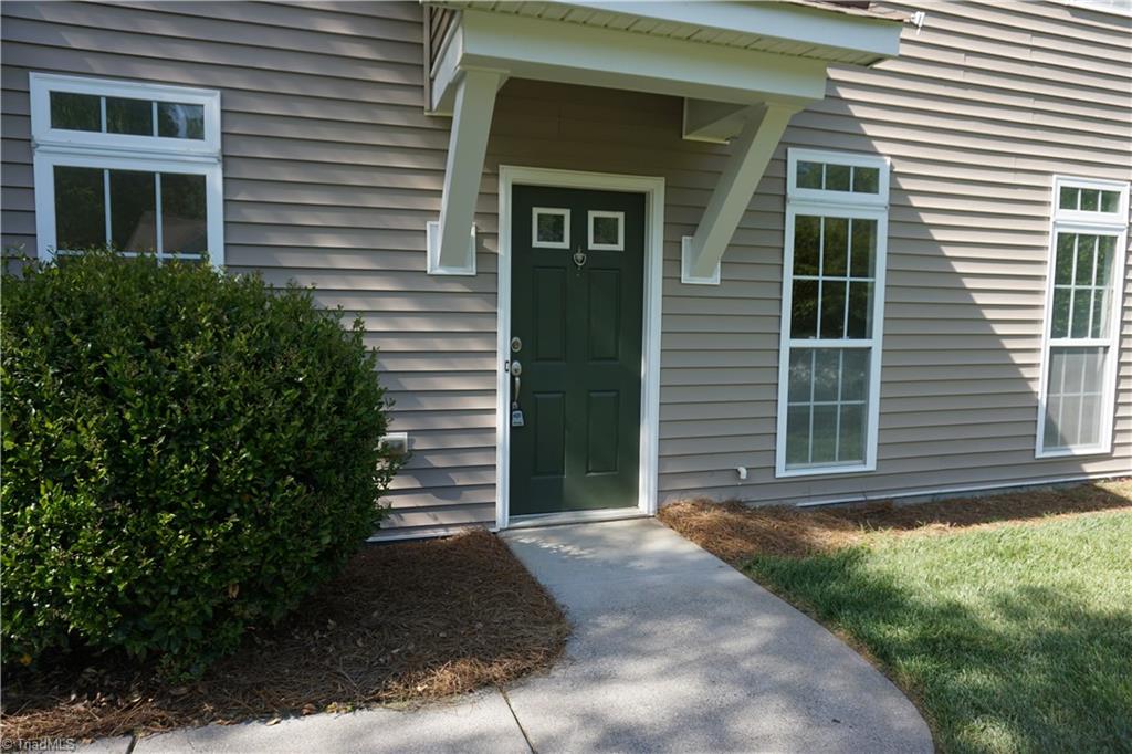 Photo 5 of 50 of 5905 Hollow Wood Court townhome