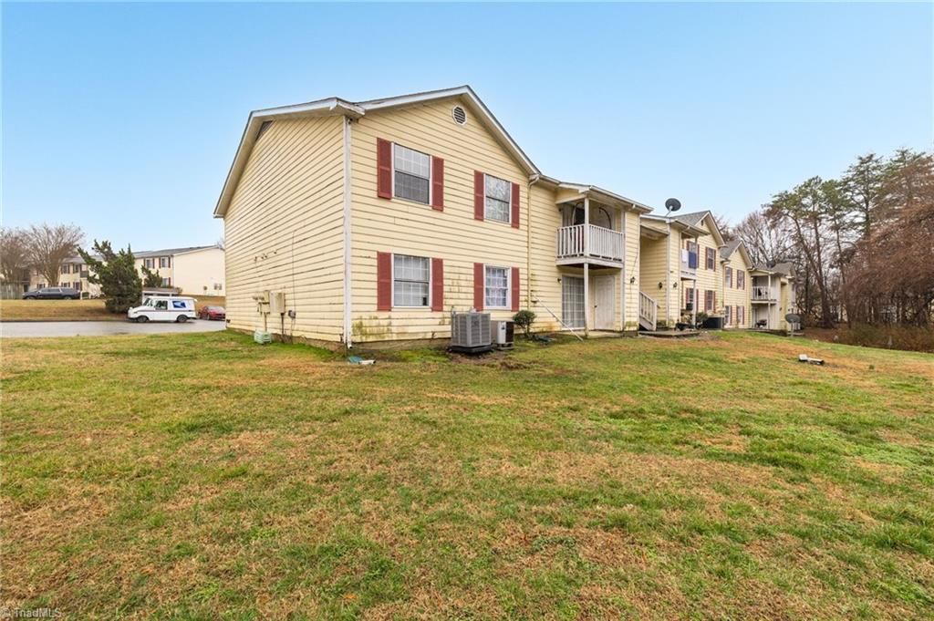 Photo of 511 Mystic Drive #E, Greensboro, NC 27406 (MLS # 1211203)