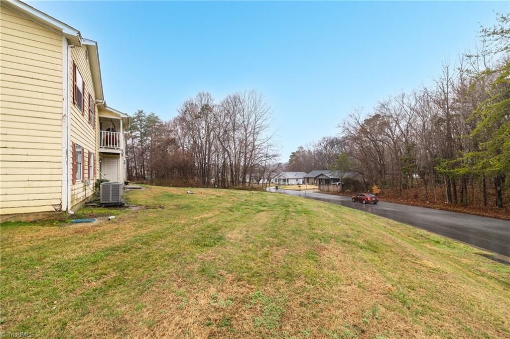 Photo of 511 Mystic Drive #E, Greensboro, NC 27406 (MLS # 1211203)