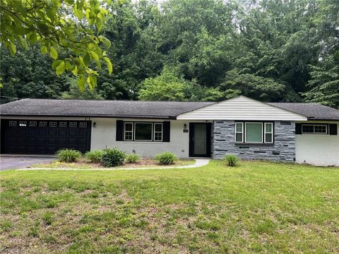 3010 Brookhill Drive Winston-Salem NC 27127