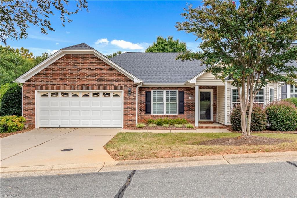Photo of 106 Miller Pointe Way, Winston-Salem, NC 27106 (MLS # 1235767)