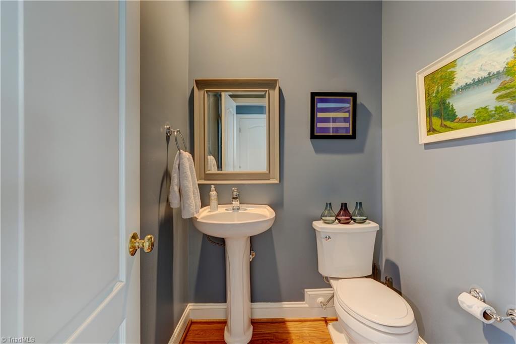 8 Dutchmans Pipe Cove, Greensboro, North Carolina image 13