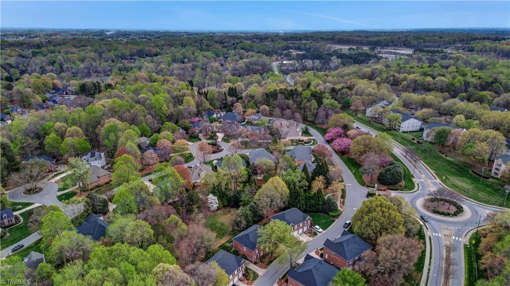 8 Dutchmans Pipe Cove, Greensboro, North Carolina image 29