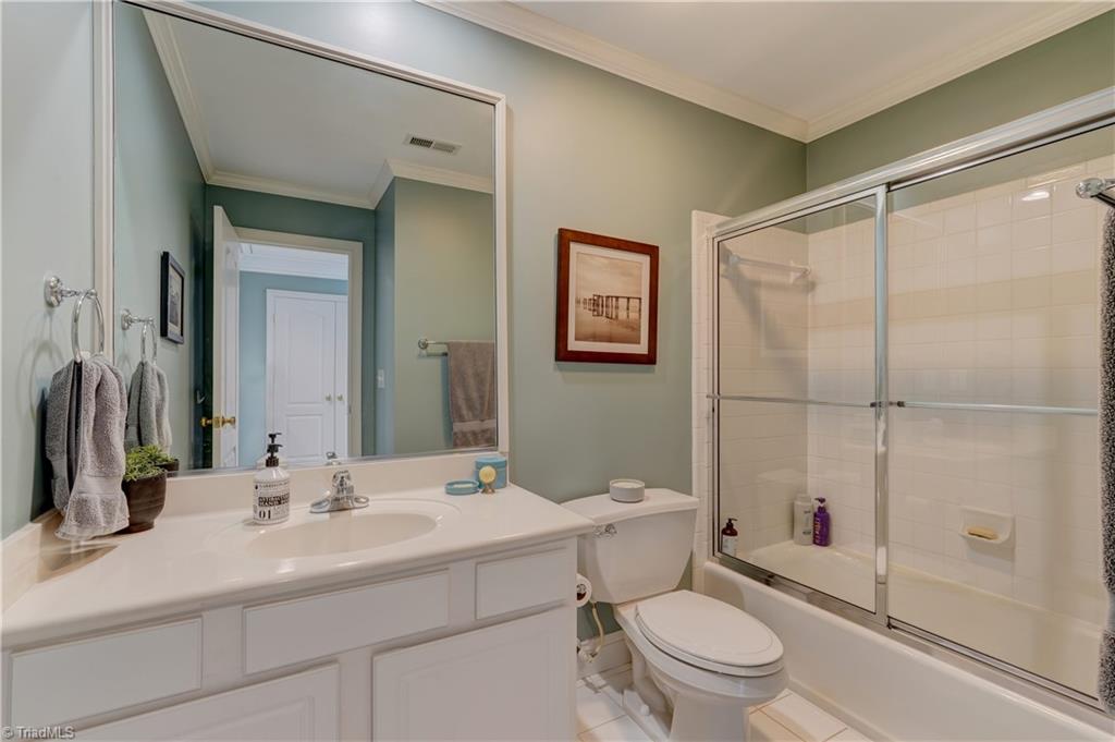 8 Dutchmans Pipe Cove, Greensboro, North Carolina image 19