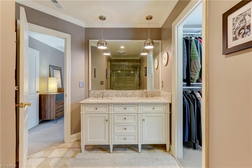 8 Dutchmans Pipe Cove, Greensboro, North Carolina image 16