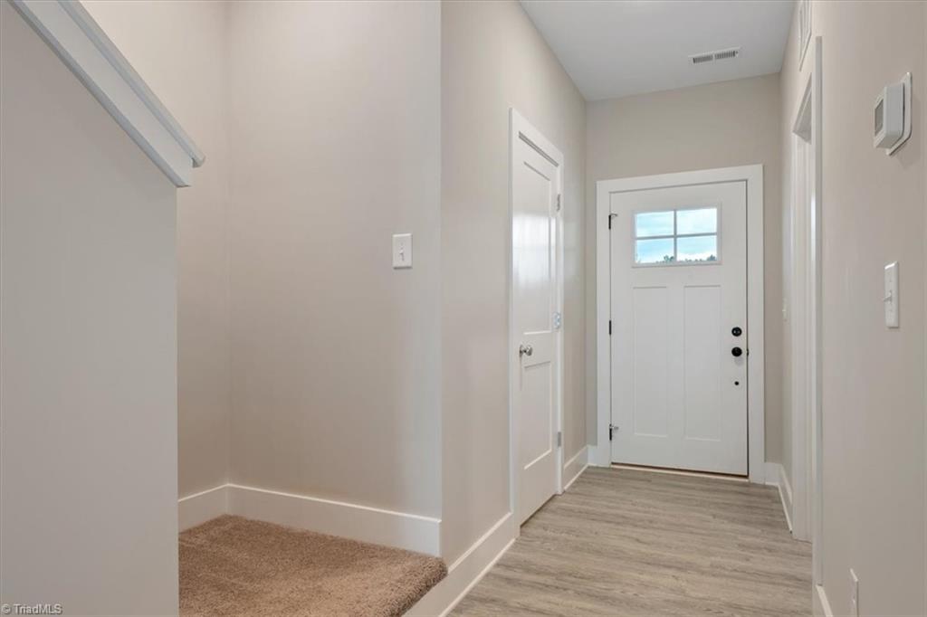 Photo 2 of 30 of 943 Cannon Crossing Circle townhome