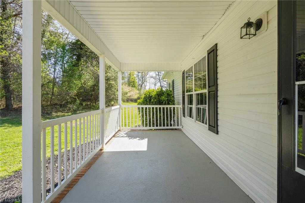 1600 Carson Road, Pilot Mountain, North Carolina image 4