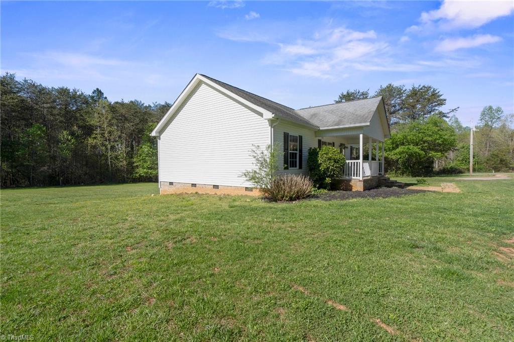 1600 Carson Road, Pilot Mountain, North Carolina image 30