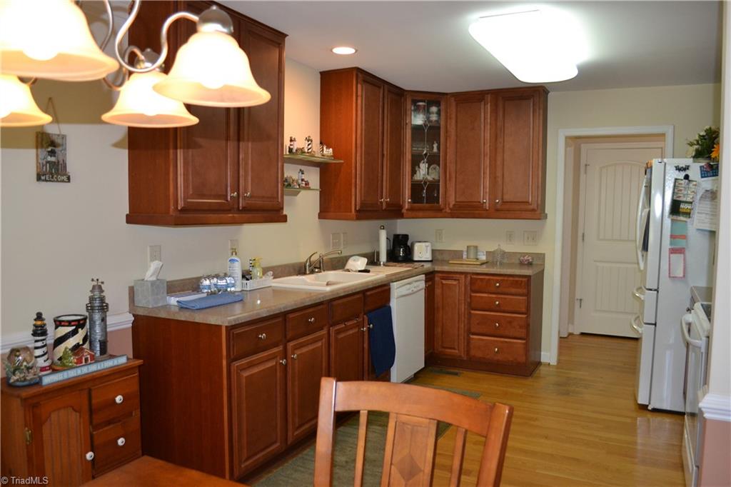 311 Planters Road, Madison, North Carolina image 12