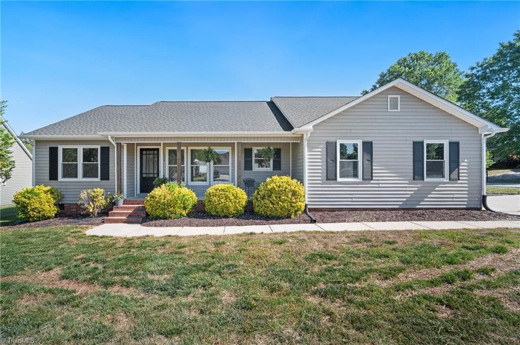 Photo of 102 Birchwood Court, Trinity, NC 27370 (MLS # 1218757)