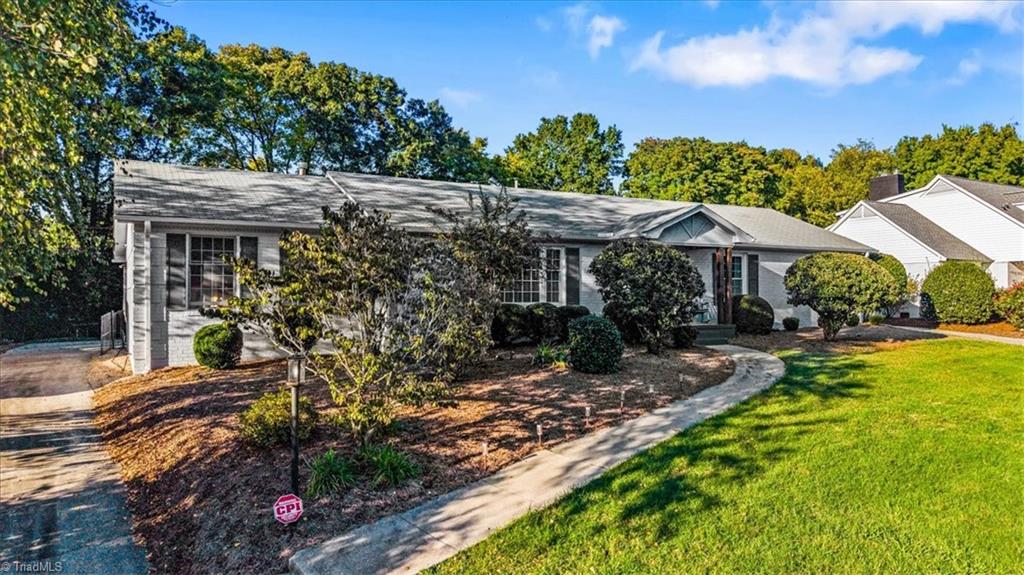 1222 Westminster Drive