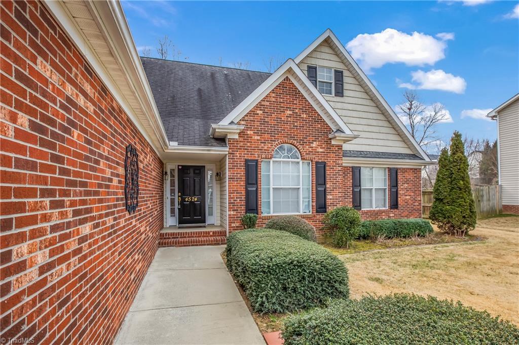 4524 Stimpson Ridge Drive, Pfafftown, North Carolina image 5