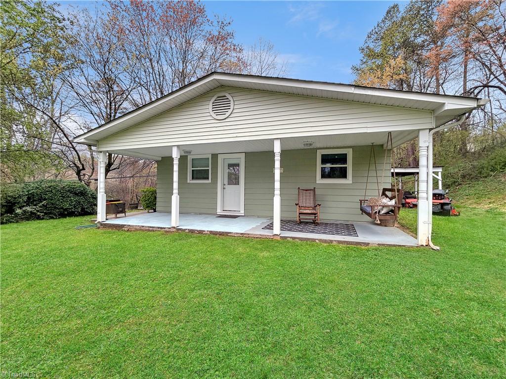 104 Fairmont Drive, North Wilkesboro, North Carolina image 29