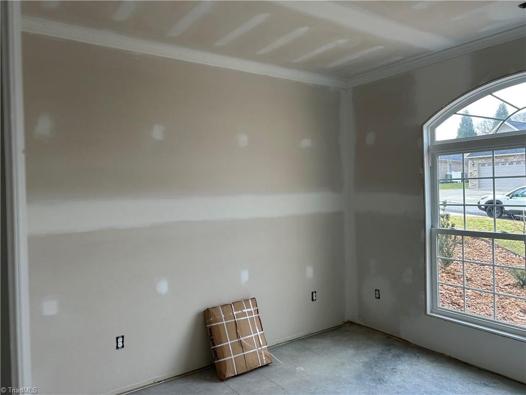 101 Cobblestone Court, Mount Airy, North Carolina image 8