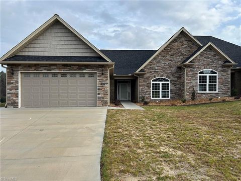 A home in Mount Airy