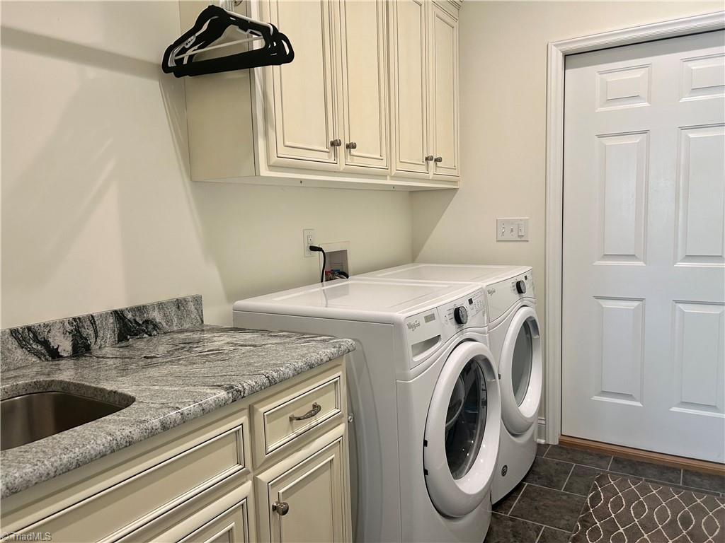 101 Cobblestone Court, Mount Airy, North Carolina image 45
