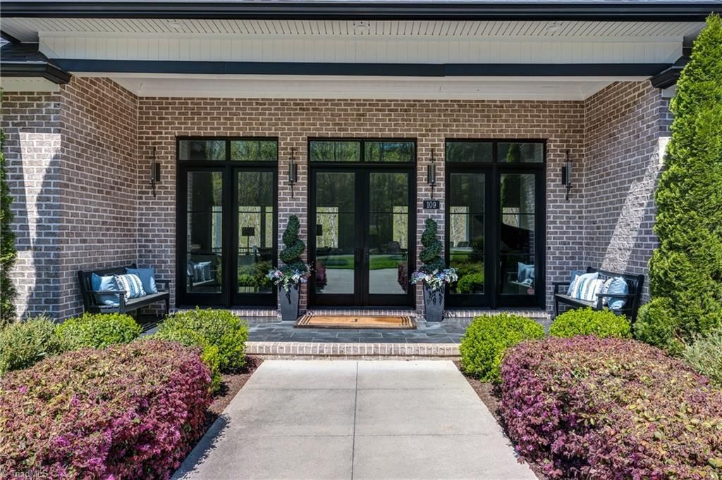 Photo of 109 Wyncrest Terrace, Mount Airy, NC 27030 (MLS # 1167199)