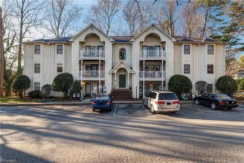 Condo For Sale - 5934 Friendly Avenue<br/> Greensboro, NC 27410