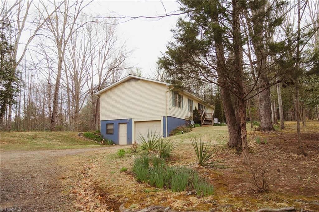 Photo of 622 Moravian Mill Road, Moravian Falls, NC 28654 (MLS # 1212287)