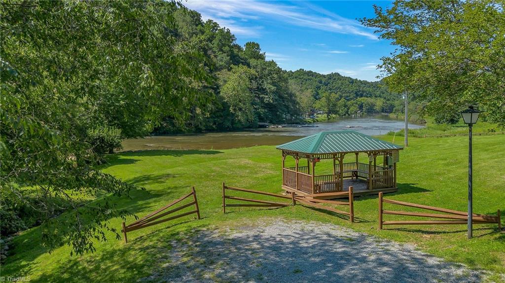 5 Mercy Way, Piney Creek, North Carolina image 8