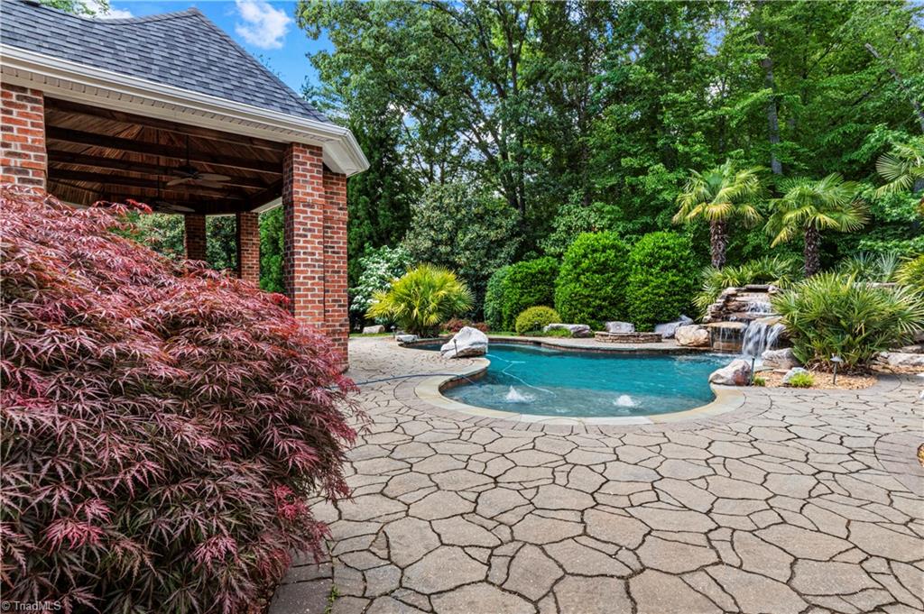 3605 N Lakeshore Drive, Clemmons, North Carolina image 4