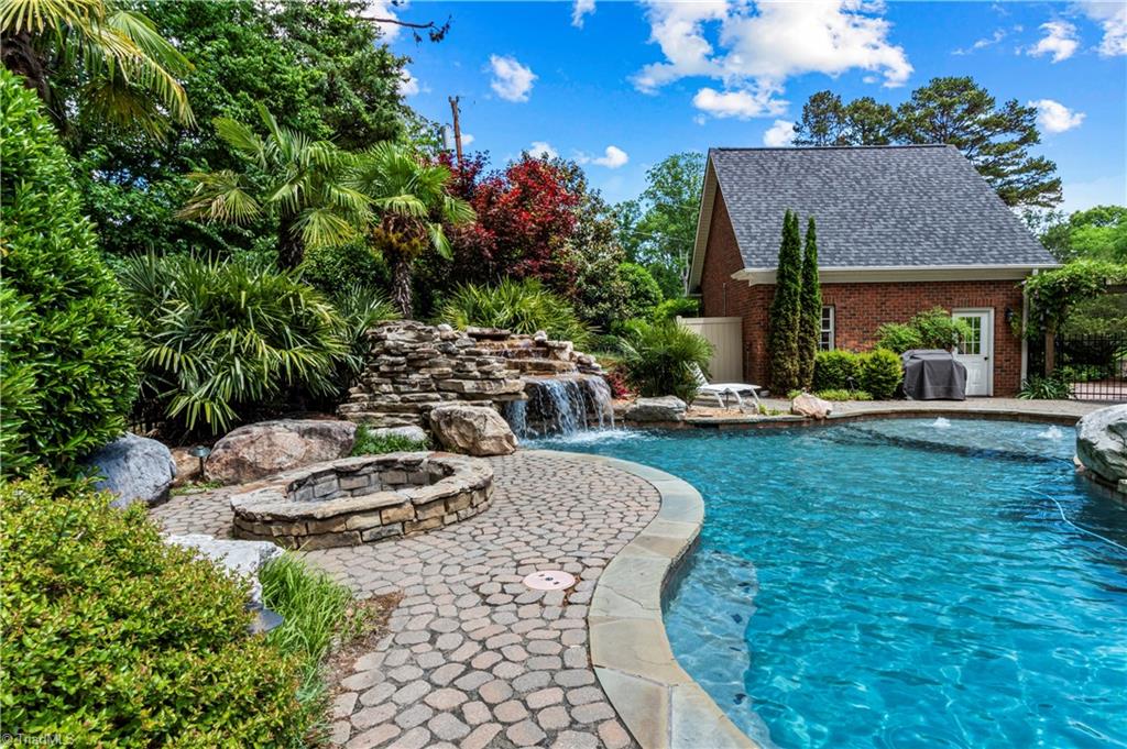 3605 N Lakeshore Drive, Clemmons, North Carolina image 5