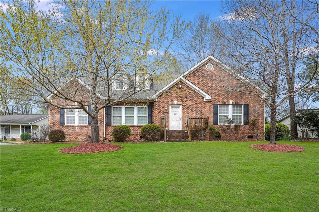 Photo of 6457 Reidsville Road, Belews Creek, NC 27009 (MLS # 1214321)