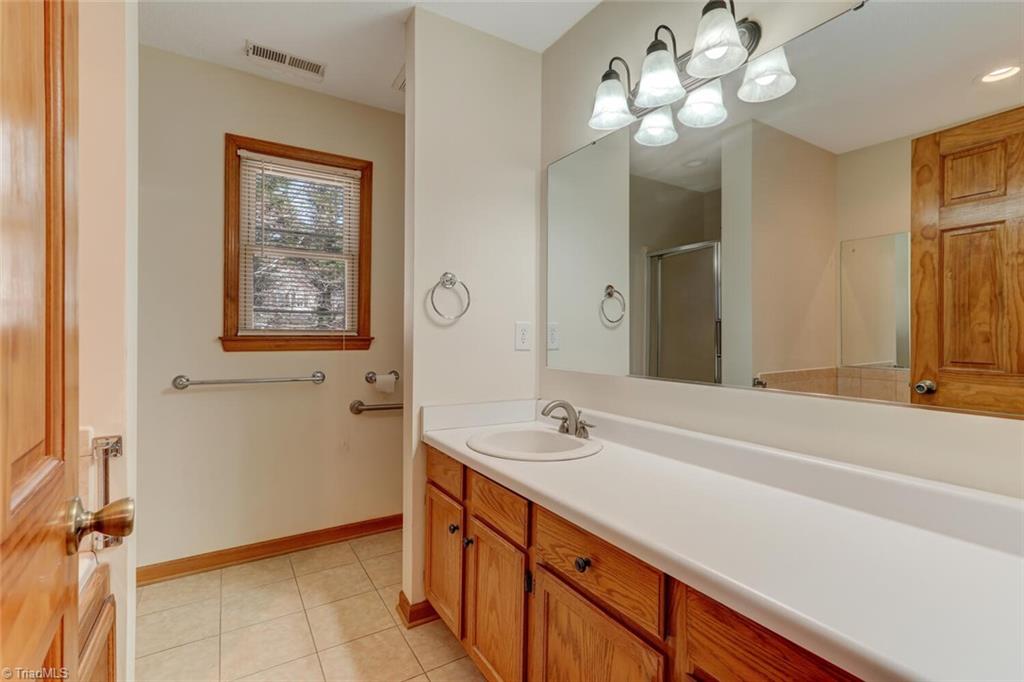 2000 Stratford Place, Reidsville, North Carolina image 21