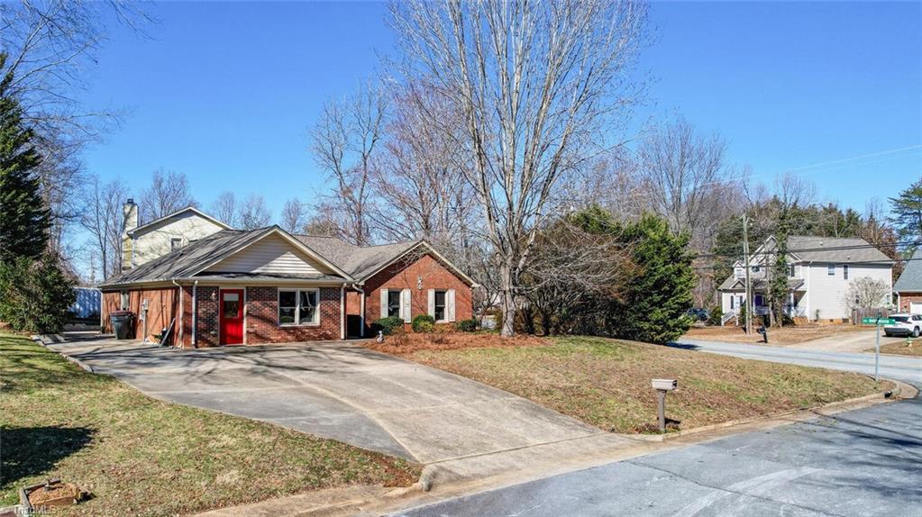 2000 Stratford Place, Reidsville, North Carolina image 26