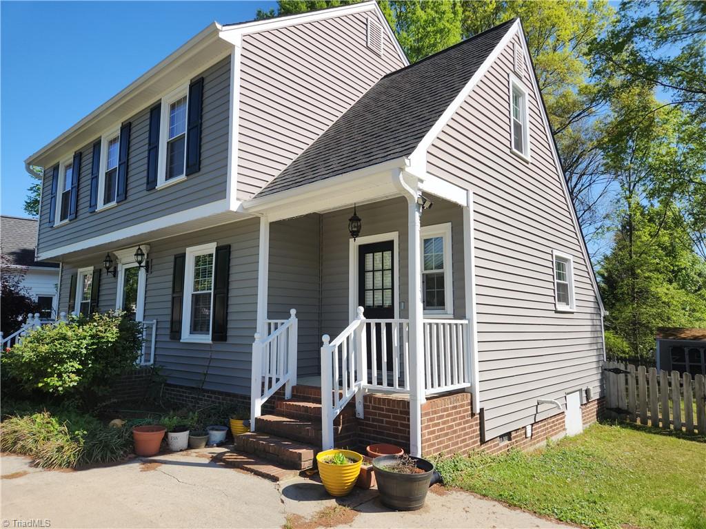 4901 Chimney Springs Drive, Greensboro, North Carolina image 2