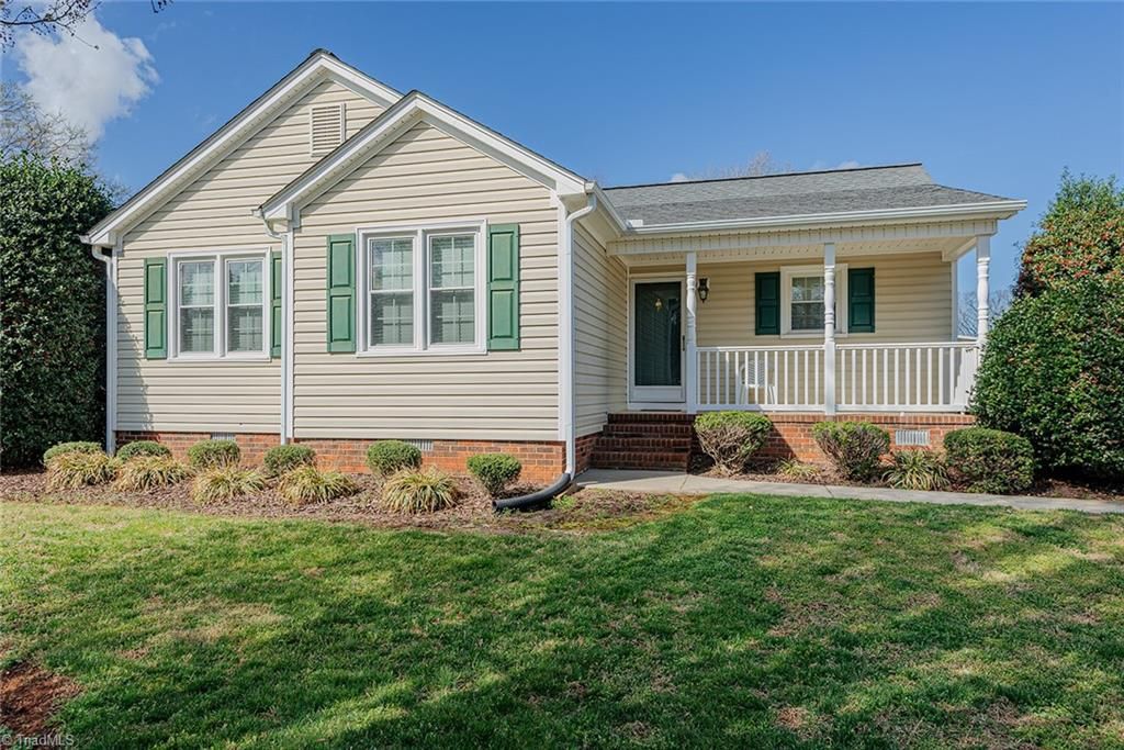 Photo of 303 N Seventh Street, Mebane, NC 27302 (MLS # 1211666)