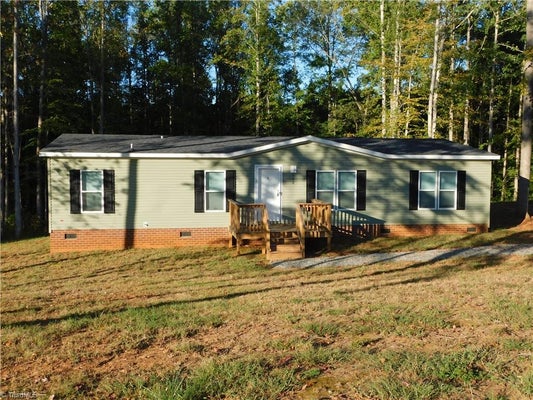 182 BRIAR CREEK ESTS, THOMASVILLE, NC 27360 - Image ab741b40ec1fbc2f091b0b8a1207d97c/909656280
