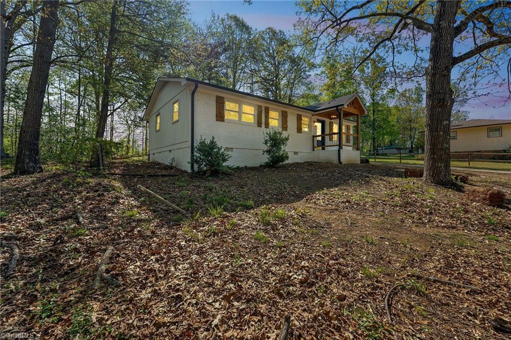 1014 Charing Cross Lane, High Point, North Carolina image 1