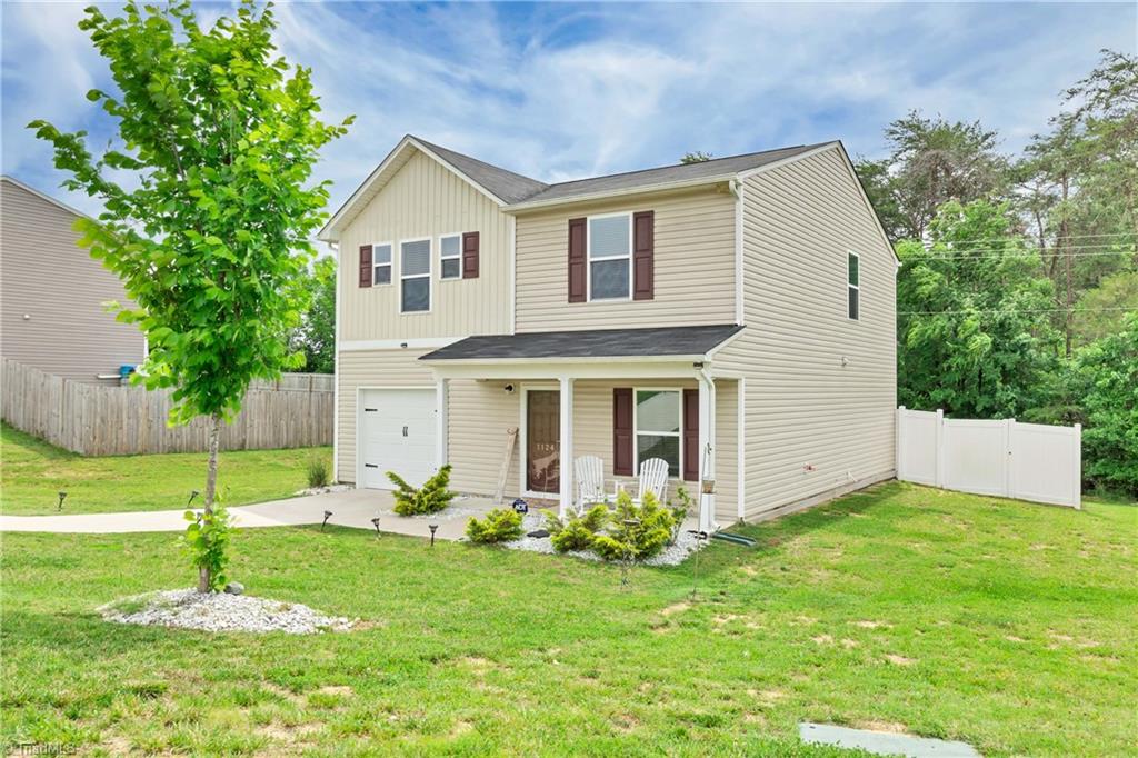 1124 Woodsman Drive, Burlington, North Carolina image 2