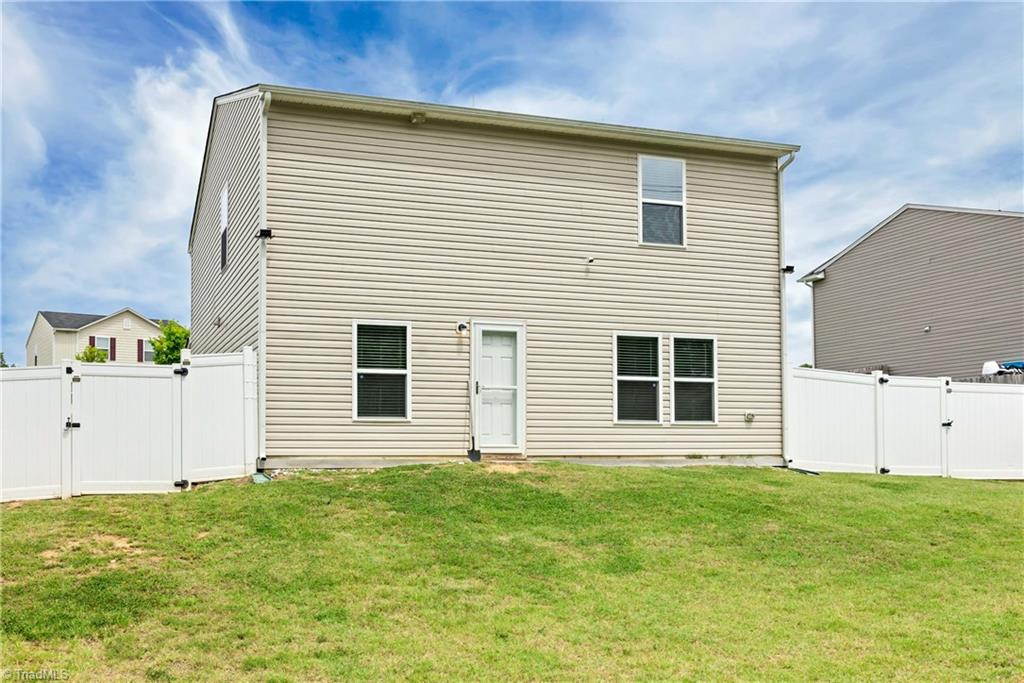 1124 Woodsman Drive, Burlington, North Carolina image 6