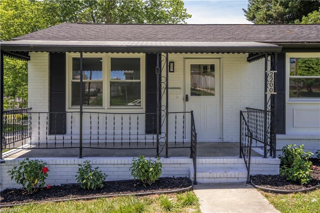 Photo of 2200 Linda Lane, Greensboro, NC 27403 (MLS # 1207315)