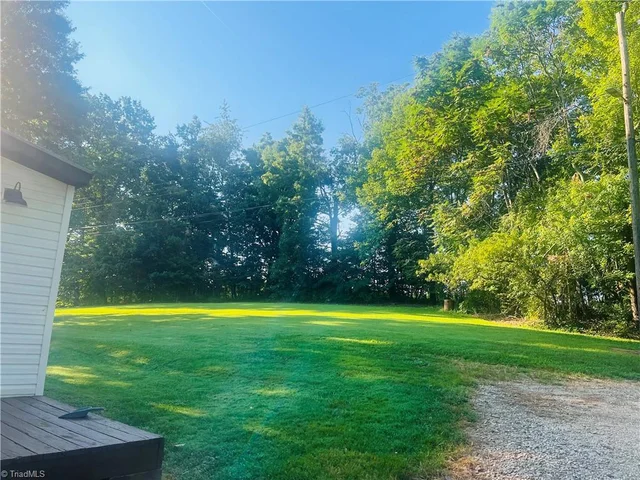 134 Stout Lane, photo 2 of 19