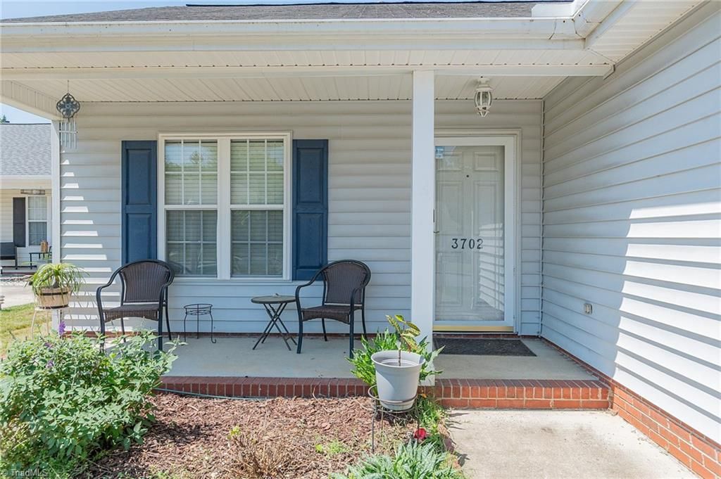 Photo of 3702 Creek Point Way, Greensboro, NC 27407 (MLS # 1218735)