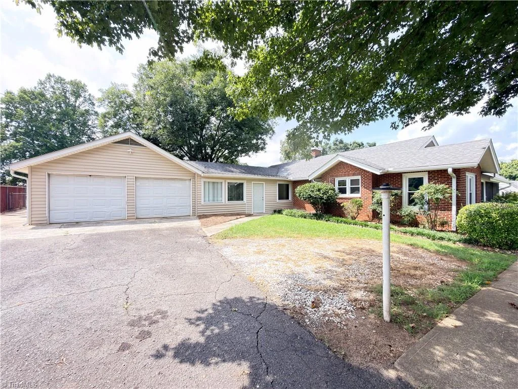 536 Main Street, Jonesville, NC, 28642